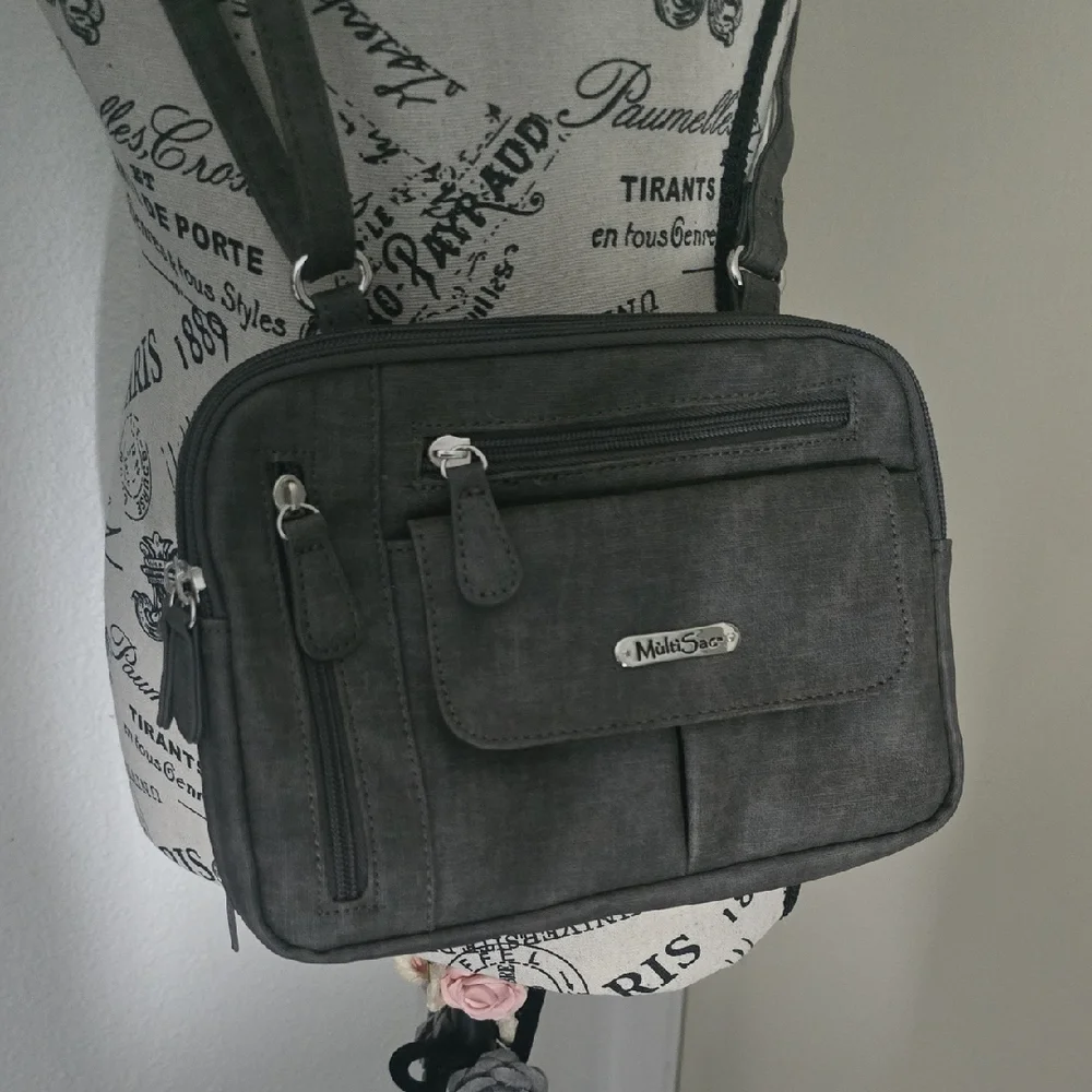 MultiSac Gray & Silver W/ Lots Of Compartments Crossbody Bag (EUC)🩶